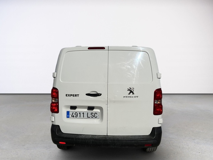 Peugeot Expert Furgon BlueHDi 120 S&S Pro Standard 88 kW (120 CV) Vehículo usado en Madrid Peugeot Expert Furgon BlueHDi 120 S&S Pro Standard 88 kW (120 CV) Vehículo usado en Madrid