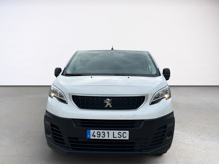 Peugeot Expert Furgon BlueHDi 120 S&S Pro Standard 88 kW (120 CV) Vehículo usado en Madrid Peugeot Expert Furgon BlueHDi 120 S&S Pro Standard 88 kW (120 CV) Vehículo usado en Madrid
