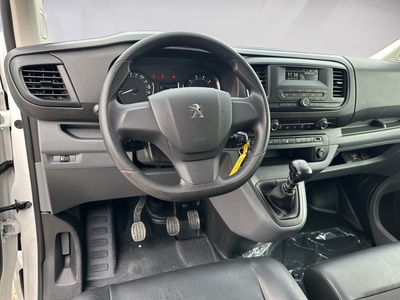 Peugeot Expert Furgon BlueHDi 120 S&S Pro Standard 88 kW (120 CV) 9 Peugeot Expert Furgon BlueHDi 120 S&S Pro Standard 88 kW (120 CV) 9