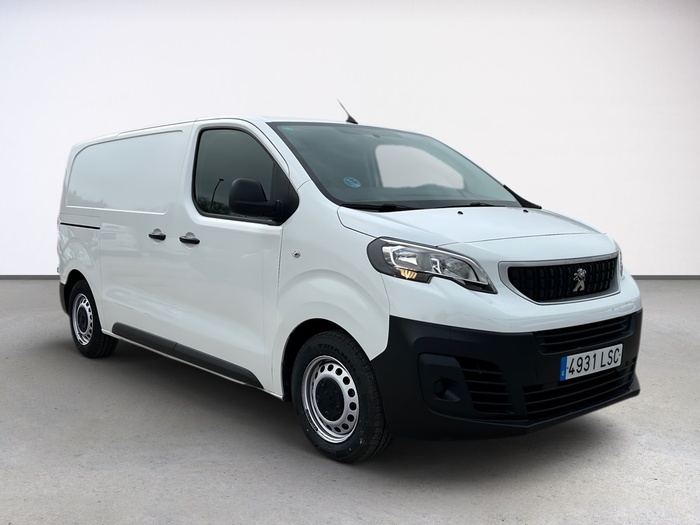 Peugeot Expert Furgon BlueHDi 120 S&S Pro Standard 88 kW (120 CV) Vehículo usado en Madrid Peugeot Expert Furgon BlueHDi 120 S&S Pro Standard 88 kW (120 CV) Vehículo usado en Madrid