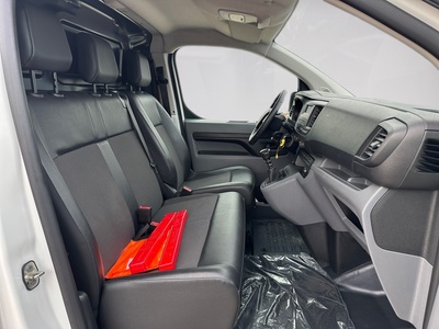 Peugeot Expert Furgon BlueHDi 120 S&S Pro Standard 88 kW (120 CV) 12 Peugeot Expert Furgon BlueHDi 120 S&S Pro Standard 88 kW (120 CV) 12