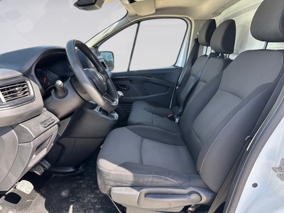 Renault Trafic Furgon Furgon L1H1 Blue dCi 81 kW (110 CV) 11 Renault Trafic Furgon Furgon L1H1 Blue dCi 81 kW (110 CV) 11