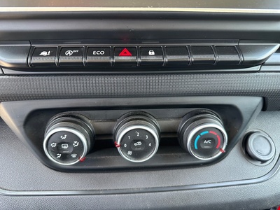 Renault Trafic Furgon Furgon L1H1 Blue dCi 81 kW (110 CV) 19 Renault Trafic Furgon Furgon L1H1 Blue dCi 81 kW (110 CV) 19