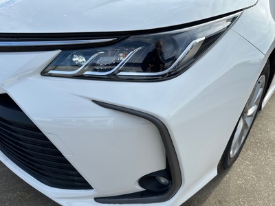 Toyota Corolla 1.5 125 92 kW (125 CV) 16 Toyota Corolla 1.5 125 92 kW (125 CV) 16