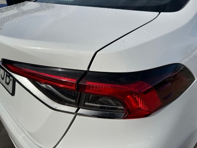 Toyota Corolla 1.5 125 92 kW (125 CV) 17 Toyota Corolla 1.5 125 92 kW (125 CV) 17