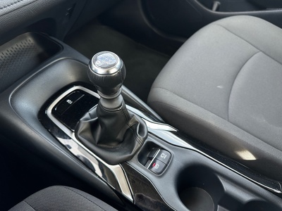 Toyota Corolla 1.5 125 92 kW (125 CV) 14 Toyota Corolla 1.5 125 92 kW (125 CV) 14