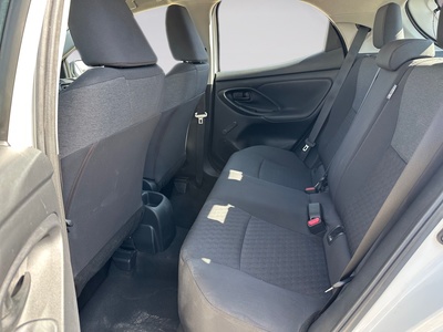 Toyota Yaris 1.0 53 kW (72 CV) 12 Toyota Yaris 1.0 53 kW (72 CV) 12