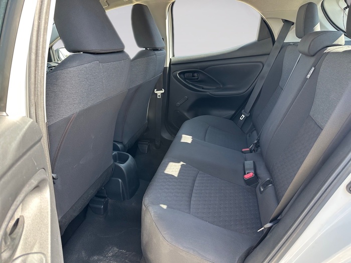 Toyota Yaris 1.0 53 kW (72 CV) Vehículo usado en Madrid Toyota Yaris 1.0 53 kW (72 CV) Vehículo usado en Madrid