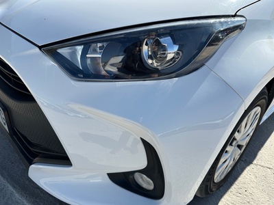 Toyota Yaris 1.0 53 kW (72 CV) 16 Toyota Yaris 1.0 53 kW (72 CV) 16