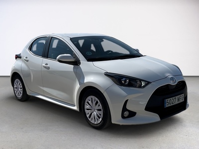 Toyota Yaris 1.0 53 kW (72 CV) 3 Toyota Yaris 1.0 53 kW (72 CV) 3
