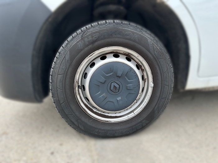 Renault Master Furgon Furgon L1H1 3500 Blue dCi 110 kW (150 CV) Vehículo usado en Madrid Renault Master Furgon Furgon L1H1 3500 Blue dCi 110 kW (150 CV) Vehículo usado en Madrid