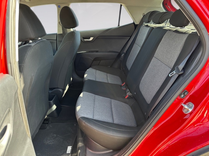 Kia Stonic 1.2 DPi Concept 62 kW (84 CV) Vehículo usado en Madrid Kia Stonic 1.2 DPi Concept 62 kW (84 CV) Vehículo usado en Madrid