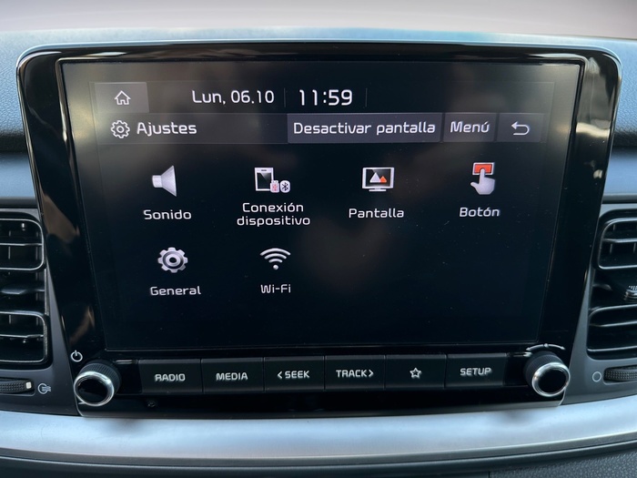 Kia Stonic 1.2 DPi Concept 62 kW (84 CV) Vehículo usado en Madrid Kia Stonic 1.2 DPi Concept 62 kW (84 CV) Vehículo usado en Madrid