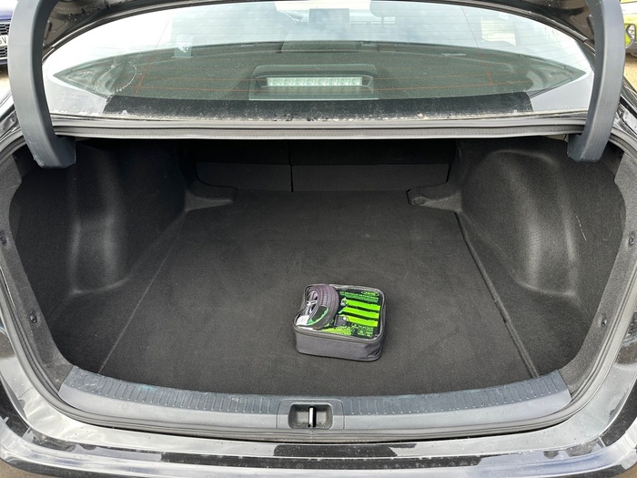 Toyota Corolla 1.5 125 Sedan 92 kW (125 CV) Vehículo usado en Madrid Toyota Corolla 1.5 125 Sedan 92 kW (125 CV) Vehículo usado en Madrid