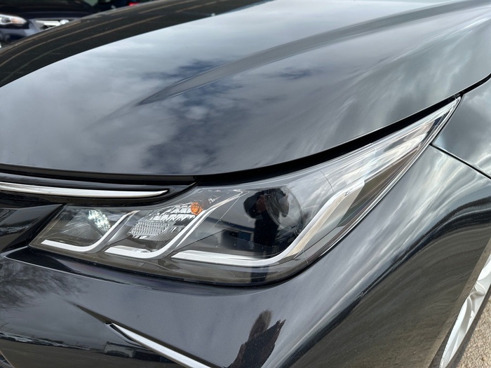 Toyota Corolla 1.5 125 Sedan 92 kW (125 CV) Vehículo usado en Madrid Toyota Corolla 1.5 125 Sedan 92 kW (125 CV) Vehículo usado en Madrid