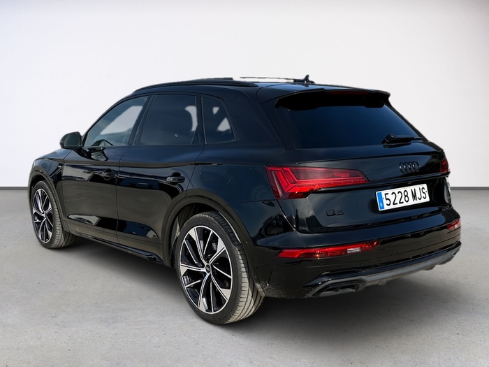 Audi Q5 TFSIe Black Line 55 TFSIe quattro 270 kW (367 CV) S tronic Vehículo usado en Madrid Audi Q5 TFSIe Black Line 55 TFSIe quattro 270 kW (367 CV) S tronic Vehículo usado en Madrid