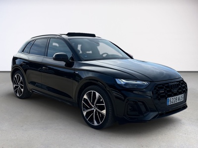 Audi Q5 TFSIe Black Line 55 TFSIe quattro 270 kW (367 CV) S tronic 3 Audi Q5 TFSIe Black Line 55 TFSIe quattro 270 kW (367 CV) S tronic 3