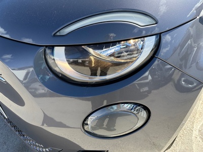 Fiat 500 Electrico Monotrim 3+1 320km 87 kW (118 CV) 16 Fiat 500 Electrico Monotrim 3+1 320km 87 kW (118 CV) 16