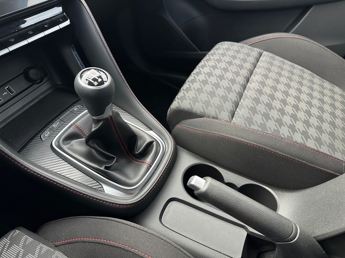 MG ZS 1.5 Comfort 78 kW (106 CV) Vehículo usado en Madrid MG ZS 1.5 Comfort 78 kW (106 CV) Vehículo usado en Madrid