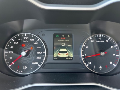 MG ZS 1.5 Comfort 78 kW (106 CV) 10 MG ZS 1.5 Comfort 78 kW (106 CV) 10