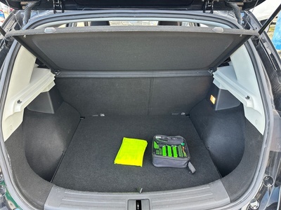 MG ZS 1.5 Comfort 78 kW (106 CV) 6 MG ZS 1.5 Comfort 78 kW (106 CV) 6