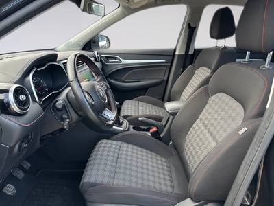 MG ZS 1.5 Comfort 78 kW (106 CV) 11 MG ZS 1.5 Comfort 78 kW (106 CV) 11