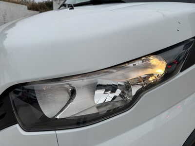 Iveco Daily Furgon 2.3 TD 35S 16 3520/H2 115 kW (156 CV) 16 Iveco Daily Furgon 2.3 TD 35S 16 3520/H2 115 kW (156 CV) 16