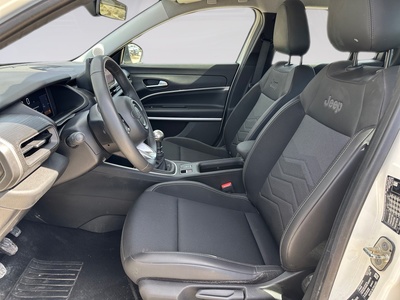 Jeep Avenger 1.2 G Avenger 74 kW (100 CV) 11 Jeep Avenger 1.2 G Avenger 74 kW (100 CV) 11