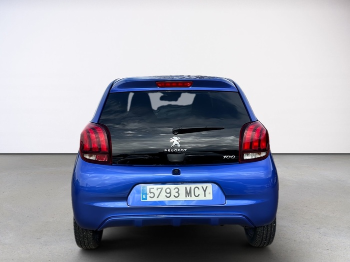 Peugeot 108 1.0 VTi Collection 53 kW (72 CV) Vehículo usado en Madrid Peugeot 108 1.0 VTi Collection 53 kW (72 CV) Vehículo usado en Madrid