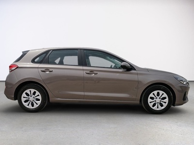 Hyundai i30 1.5 DPI Essence 81 kW (110 CV) 4 Hyundai i30 1.5 DPI Essence 81 kW (110 CV) 4