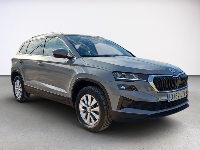 Skoda Karoq 1.0 TSI Ambition 81 kW (110 CV) Vehículo usado en Madrid Skoda Karoq 1.0 TSI Ambition 81 kW (110 CV) Vehículo usado en Madrid