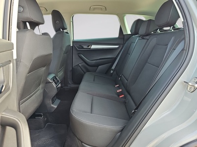 Skoda Karoq 1.0 TSI Ambition 81 kW (110 CV) 12 Skoda Karoq 1.0 TSI Ambition 81 kW (110 CV) 12