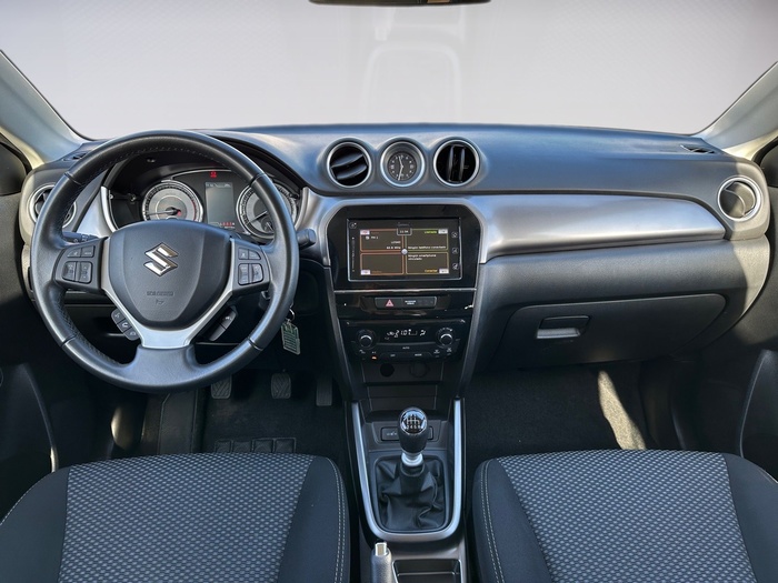Suzuki Vitara 1.4 Turbo Mild Hybrid GLE 95 kW (129 CV) Vehículo usado en Madrid Suzuki Vitara 1.4 Turbo Mild Hybrid GLE 95 kW (129 CV) Vehículo usado en Madrid