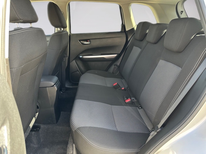 Suzuki Vitara 1.4 Turbo Mild Hybrid GLE 95 kW (129 CV) Vehículo usado en Madrid Suzuki Vitara 1.4 Turbo Mild Hybrid GLE 95 kW (129 CV) Vehículo usado en Madrid