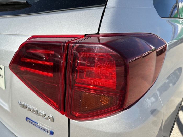 Suzuki Vitara 1.4 Turbo Mild Hybrid GLE 95 kW (129 CV) Vehículo usado en Madrid Suzuki Vitara 1.4 Turbo Mild Hybrid GLE 95 kW (129 CV) Vehículo usado en Madrid