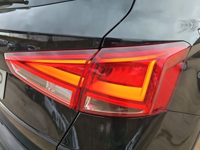 SEAT Arona 1.0 TSI Xperience Plus 81 kW (110 CV) 17 SEAT Arona 1.0 TSI Xperience Plus 81 kW (110 CV) 17