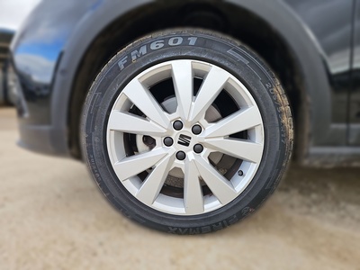 SEAT Arona 1.0 TSI Xperience Plus 81 kW (110 CV) 13 SEAT Arona 1.0 TSI Xperience Plus 81 kW (110 CV) 13