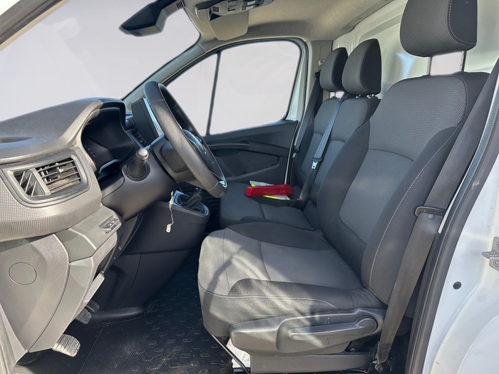 Renault Trafic Furgon Furgon L1H1 Blue dCi 81 kW (110 CV) Vehículo usado en Madrid Renault Trafic Furgon Furgon L1H1 Blue dCi 81 kW (110 CV) Vehículo usado en Madrid