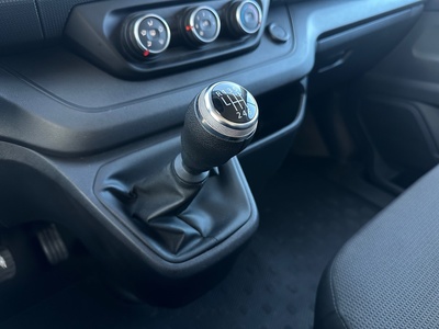 Renault Trafic Furgon Furgon L1H1 Blue dCi 81 kW (110 CV) 14 Renault Trafic Furgon Furgon L1H1 Blue dCi 81 kW (110 CV) 14