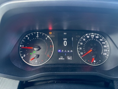 Renault Trafic Furgon Furgon L1H1 Blue dCi 81 kW (110 CV) 10 Renault Trafic Furgon Furgon L1H1 Blue dCi 81 kW (110 CV) 10