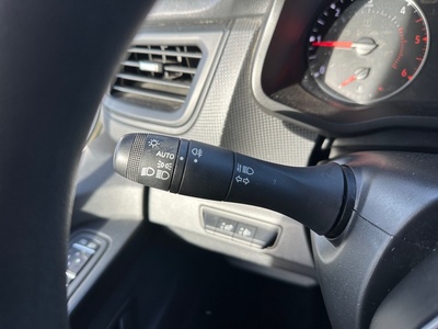 Renault Trafic Furgon Furgon L1H1 Blue dCi 81 kW (110 CV) 20 Renault Trafic Furgon Furgon L1H1 Blue dCi 81 kW (110 CV) 20