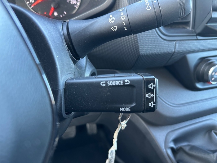 Renault Trafic Furgon Furgon L1H1 Blue dCi 81 kW (110 CV) Vehículo usado en Madrid Renault Trafic Furgon Furgon L1H1 Blue dCi 81 kW (110 CV) Vehículo usado en Madrid