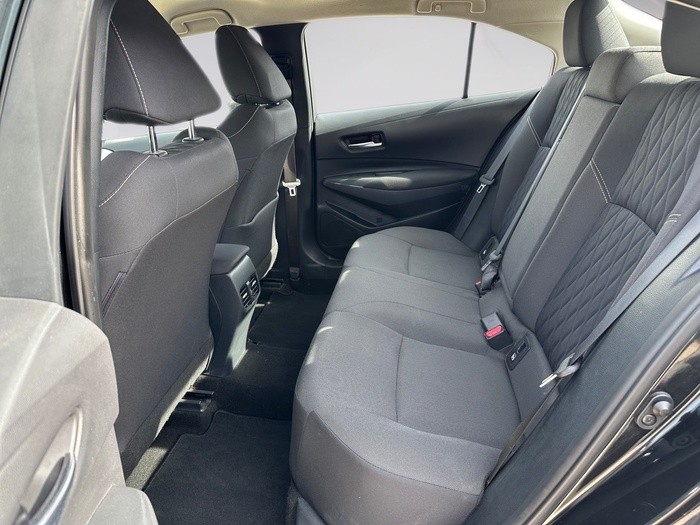 Toyota Corolla 1.5 Sedan 92 kW (125 CV) Vehículo usado en Madrid Toyota Corolla 1.5 Sedan 92 kW (125 CV) Vehículo usado en Madrid