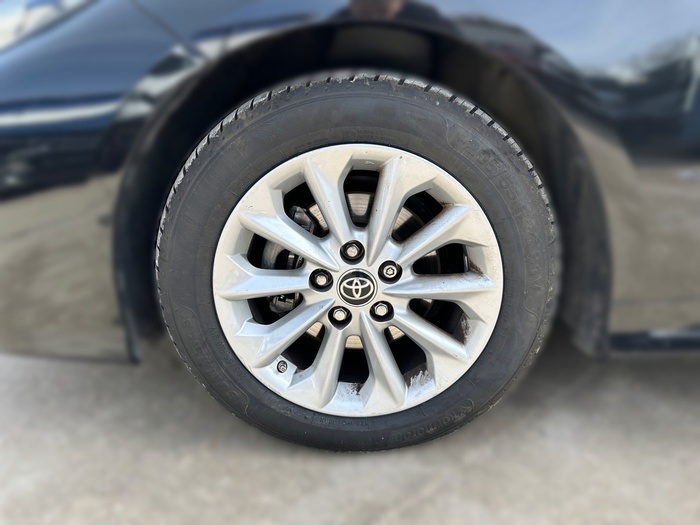 Toyota Corolla 1.5 Sedan 92 kW (125 CV) Vehículo usado en Madrid Toyota Corolla 1.5 Sedan 92 kW (125 CV) Vehículo usado en Madrid