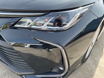 Toyota Corolla 1.5 Sedan 92 kW (125 CV) 16 Toyota Corolla 1.5 Sedan 92 kW (125 CV) 16