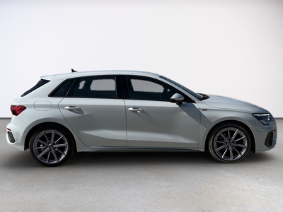 Audi A3 Sportback S line 35 TDI 110 kW (150 CV) S tronic 4 Audi A3 Sportback S line 35 TDI 110 kW (150 CV) S tronic 4