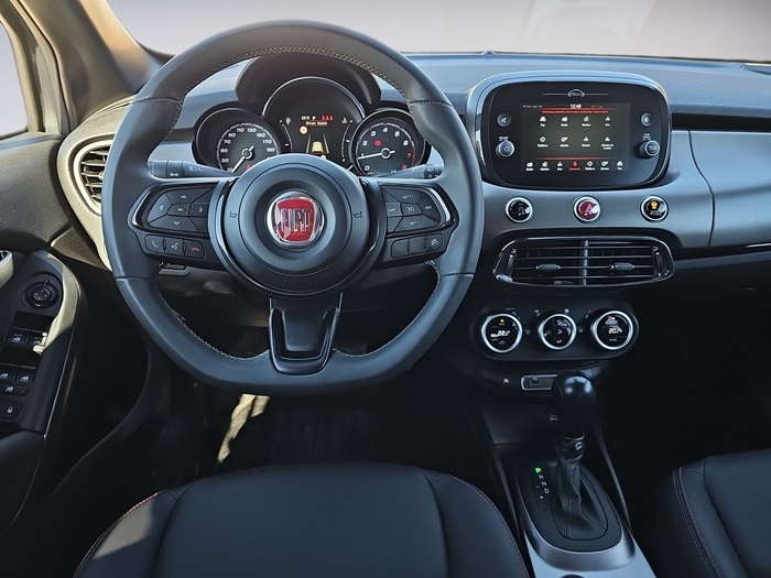 Fiat 500X 1.3 Firefly T4 Dolcevita Sport DCT 110 kW (150 CV) Vehículo usado en Madrid Fiat 500X 1.3 Firefly T4 Dolcevita Sport DCT 110 kW (150 CV) Vehículo usado en Madrid