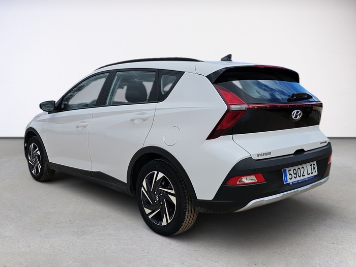 Hyundai Bayon 1.2 MPI Maxx 62 kW (84 CV) Vehículo usado en Madrid Hyundai Bayon 1.2 MPI Maxx 62 kW (84 CV) Vehículo usado en Madrid