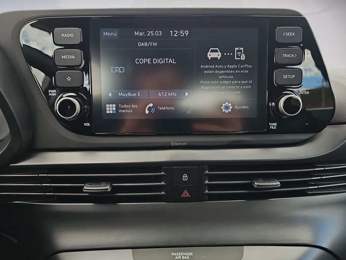 Hyundai Bayon 1.2 MPI Maxx 62 kW (84 CV) Vehículo usado en Madrid Hyundai Bayon 1.2 MPI Maxx 62 kW (84 CV) Vehículo usado en Madrid