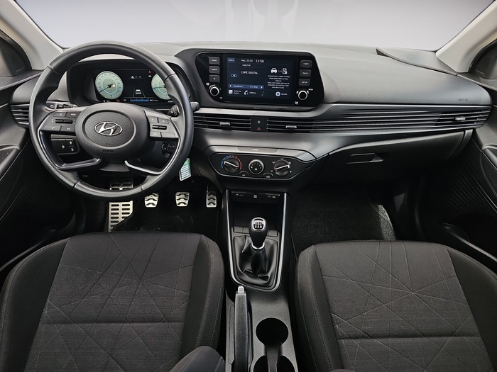 Hyundai Bayon 1.2 MPI Maxx 62 kW (84 CV) Vehículo usado en Madrid Hyundai Bayon 1.2 MPI Maxx 62 kW (84 CV) Vehículo usado en Madrid